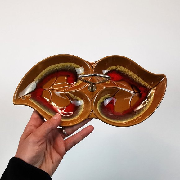 Divided Ceramic Double Leaf Shape Dish with Handle 70s Made in Japan - Picture 6 of 11